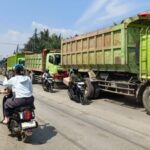 truk-truk-tambang-di-parung-panjang-1756277478682_169